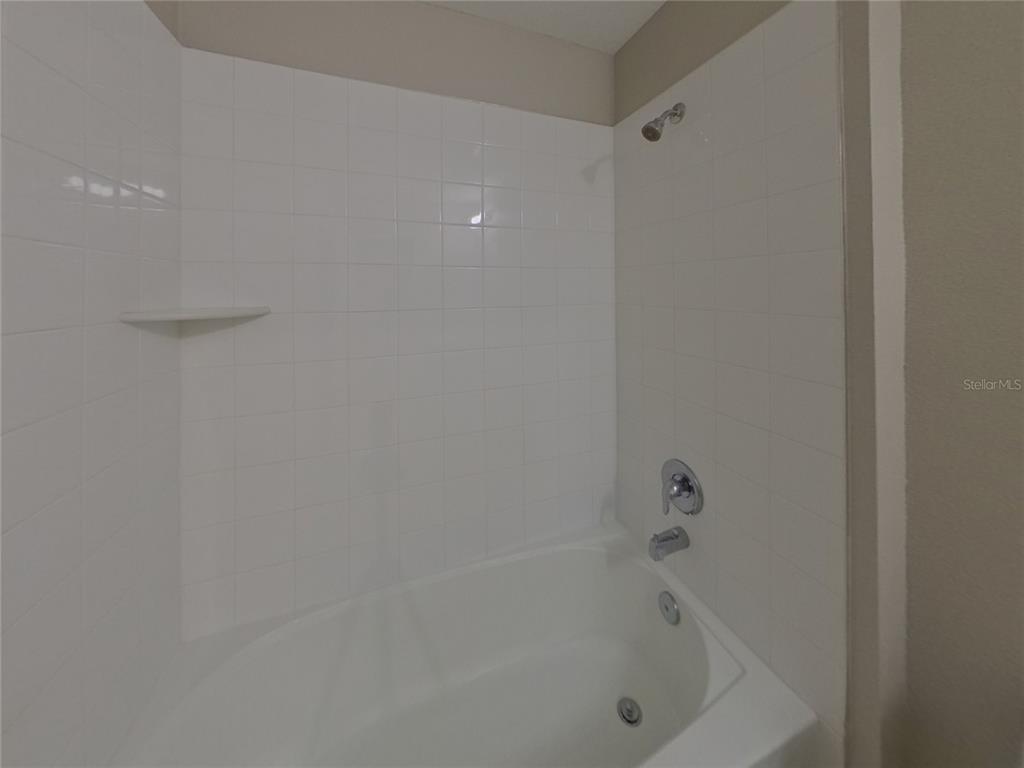 Apollo Beach Condo: Undisclosed Address