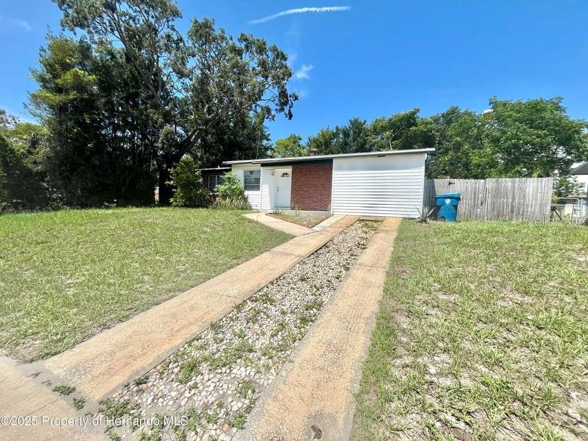 Spring Hill Condo: 1032 Marlow Avenue