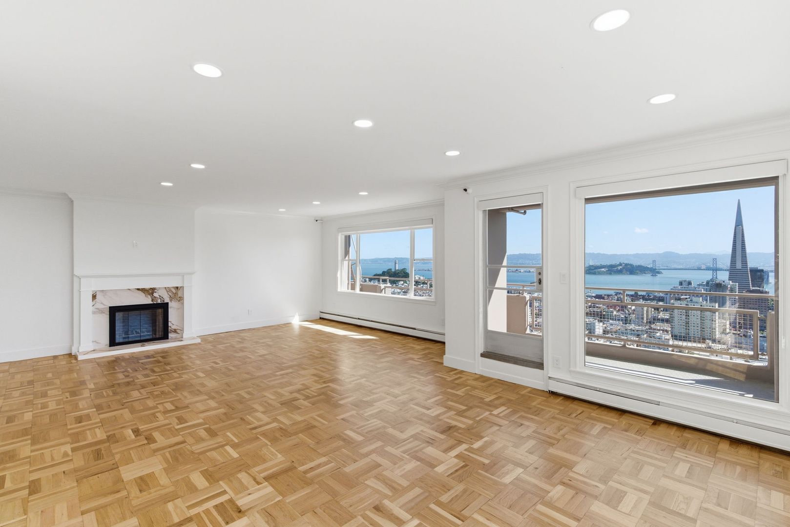San Francisco Apartment: 1310 Jones St