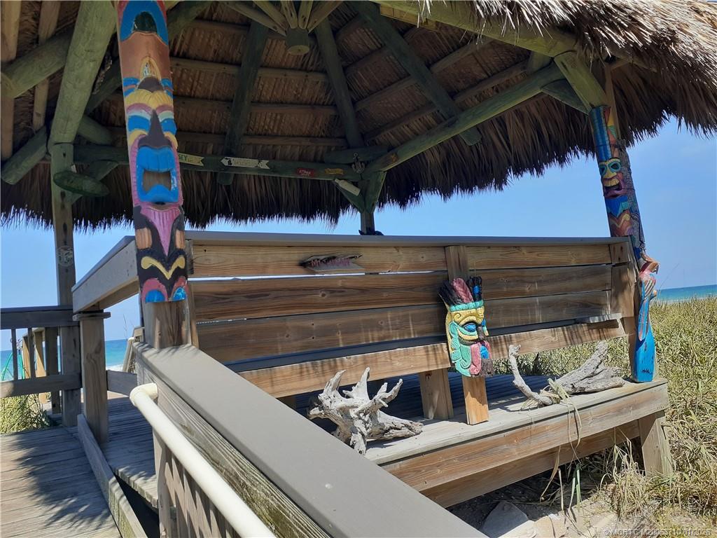 Jensen Beach Condo: 10102 South Ocean Drive