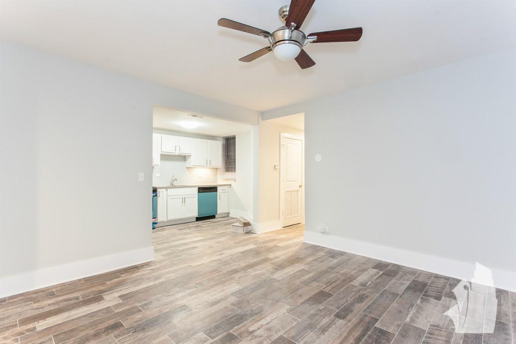 Chicago Condo: 2924 West Logan