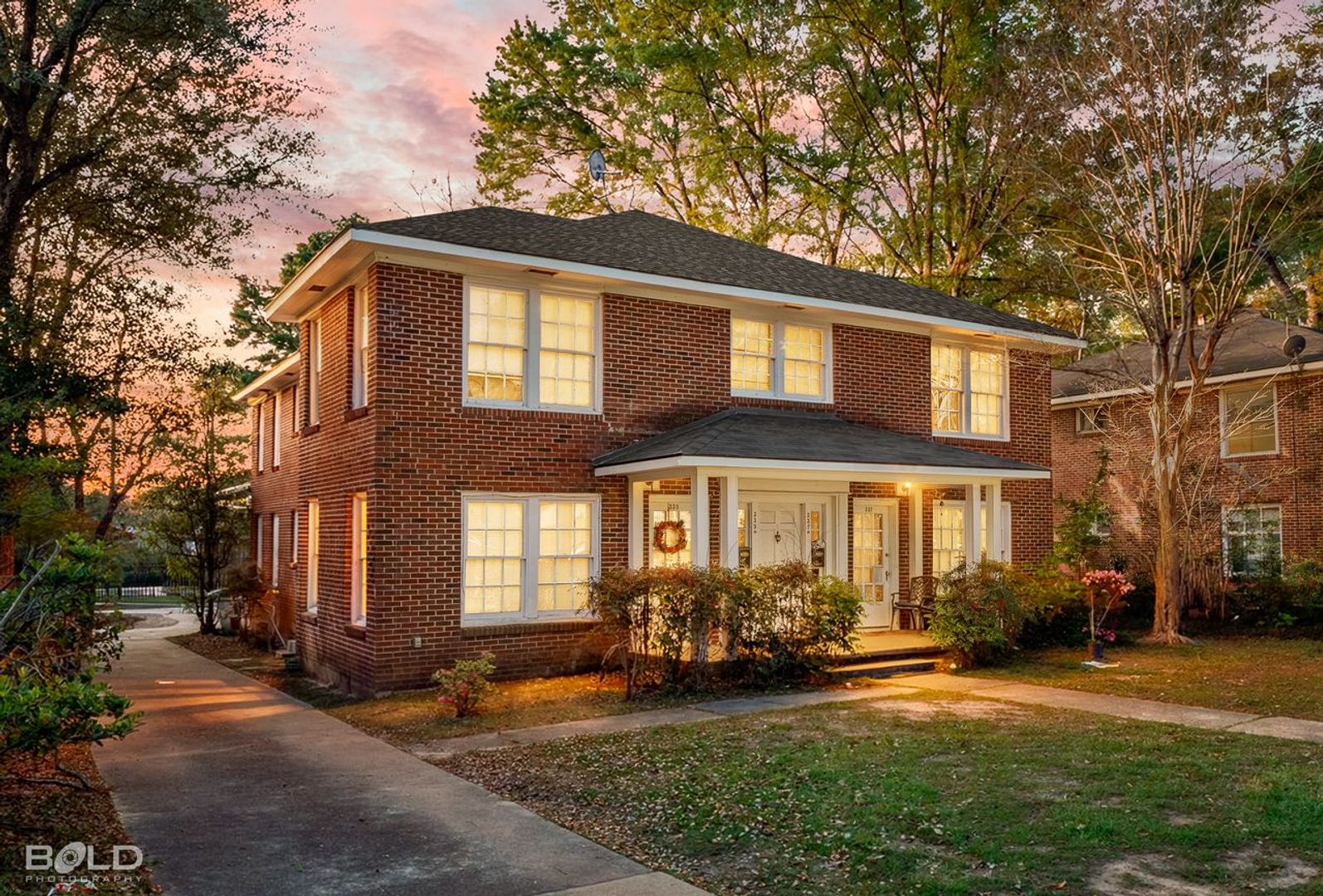 Shreveport House: 335 Boulevard