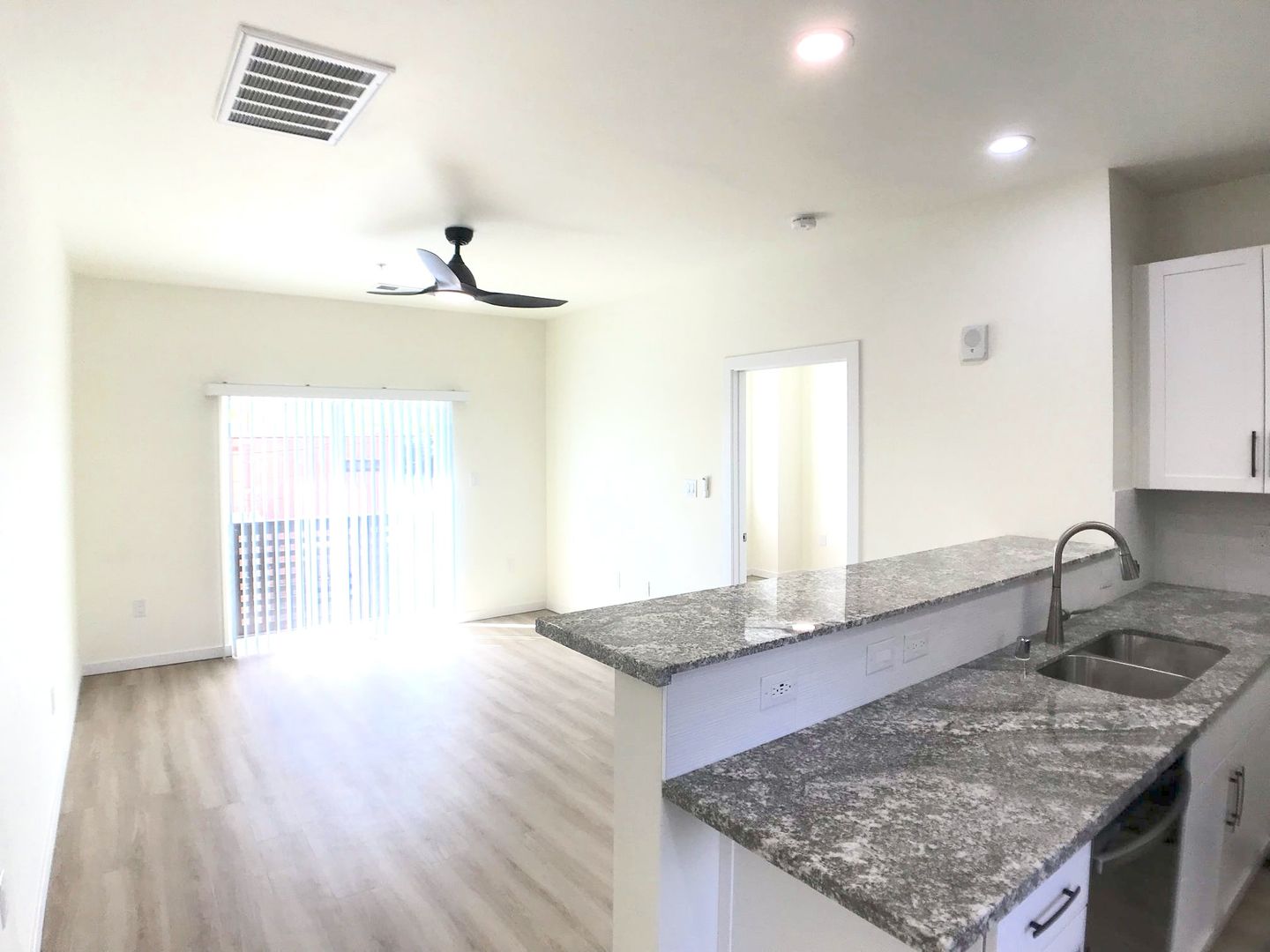 Albuquerque Apartment: 2211 Rio Grande NW