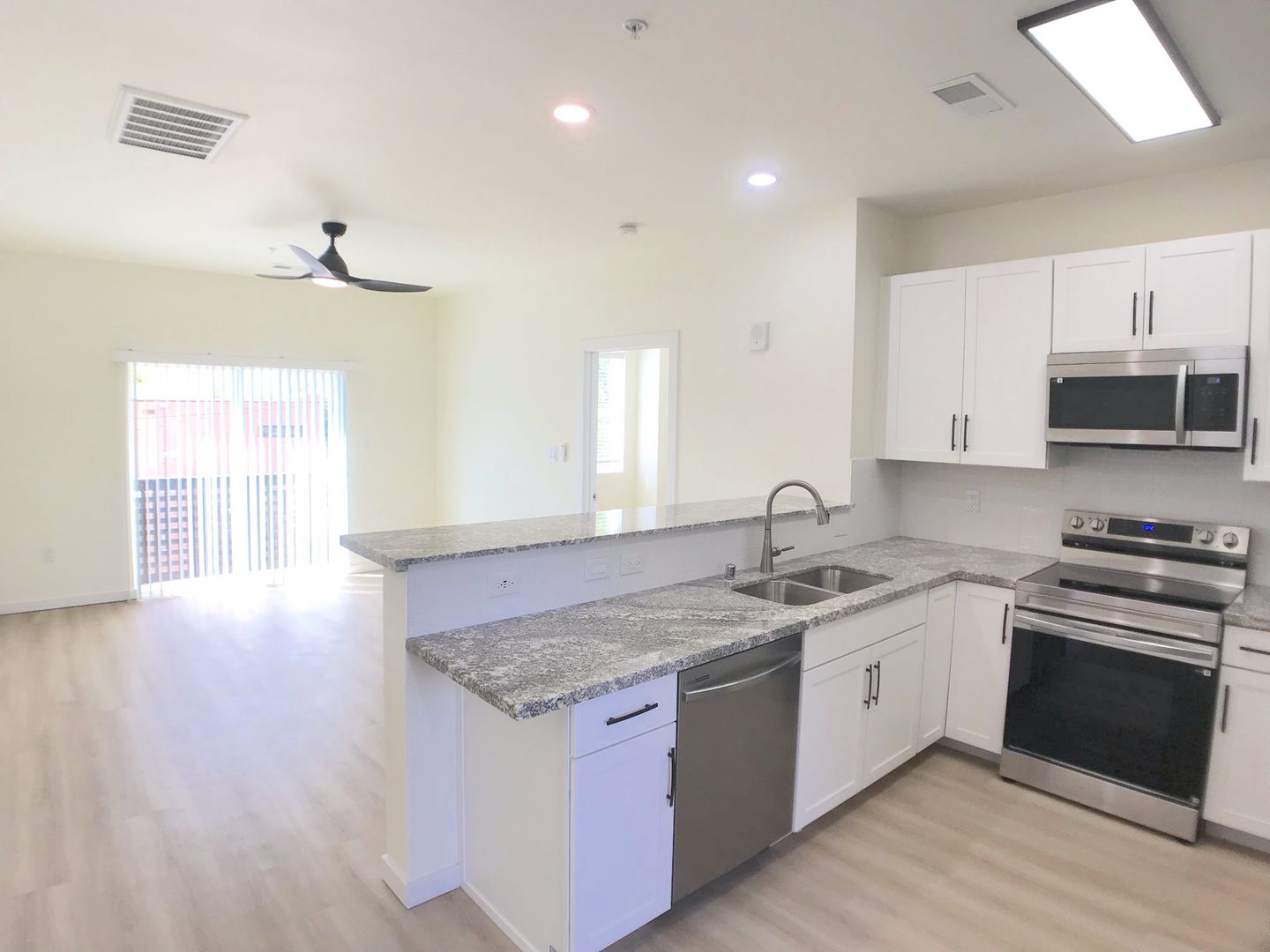 Albuquerque Apartment: 2211 Rio Grande NW
