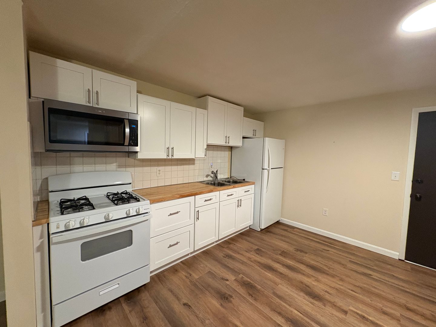 Concord Condo: 81 Fisherville Road