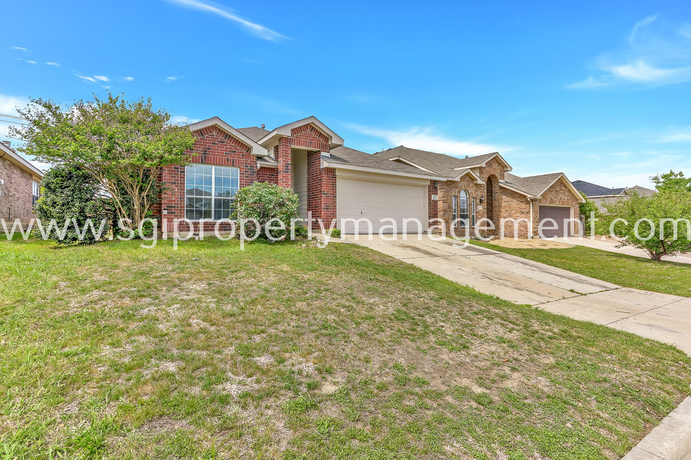 Fort Worth House: 413 Windy Hill Ln