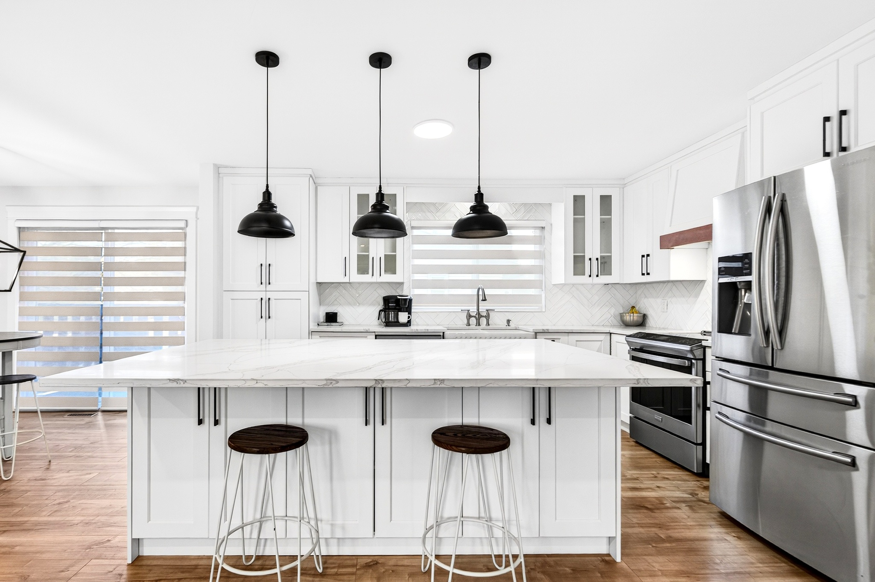 Maple Ridge House: 21099 Berry Ave