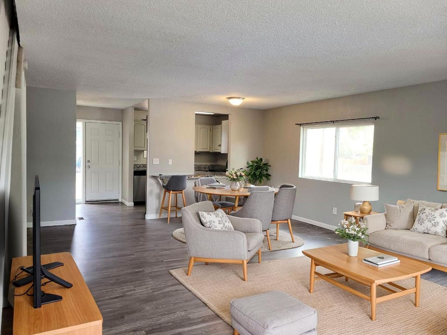 Fountain Condo: 223 N. Race Street Unit