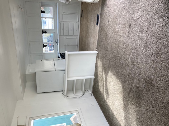 Caldwell House: 1317 E Elgin St #4,