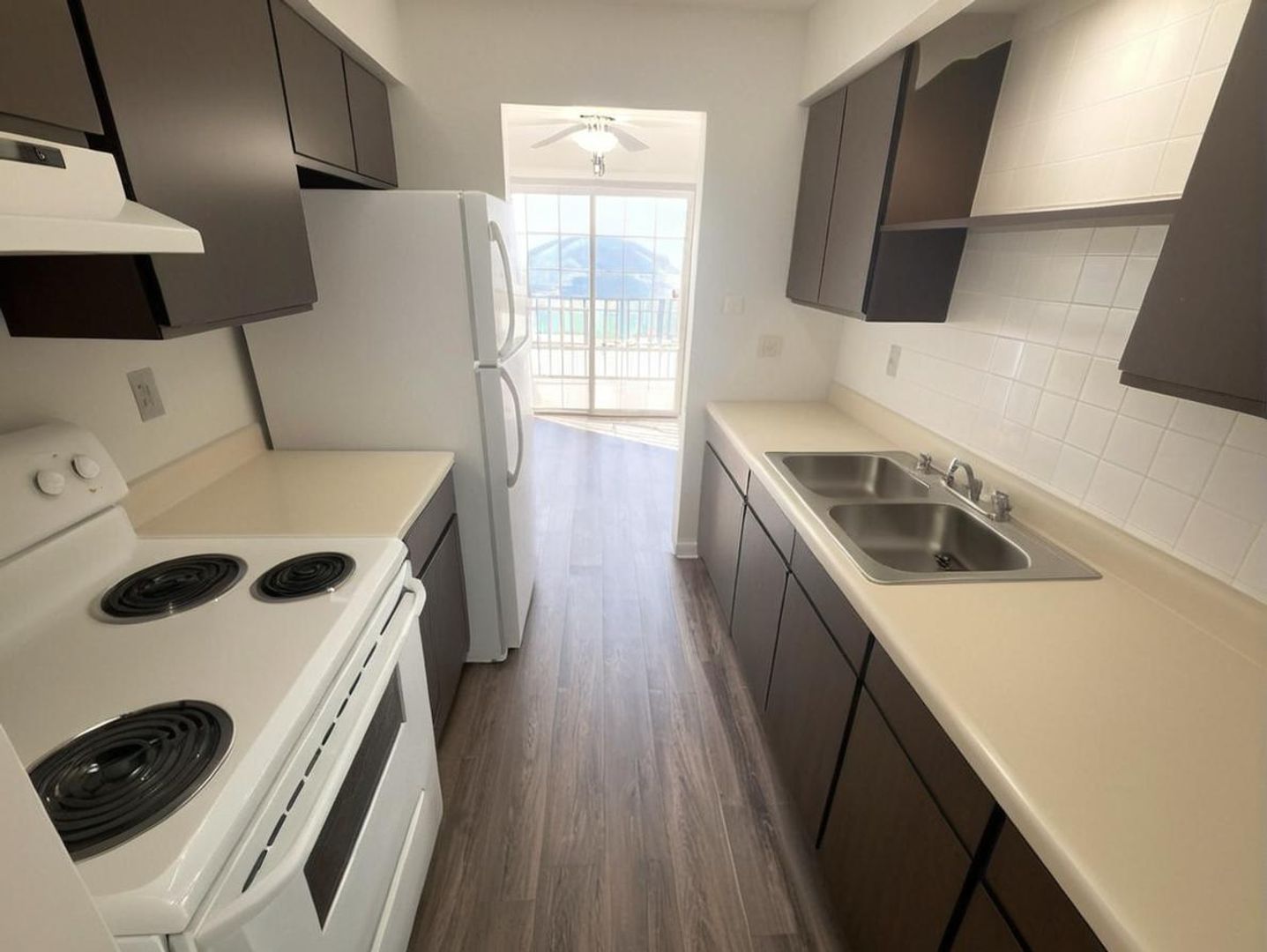 Madison Apartment: 1719 Onsgard Rd