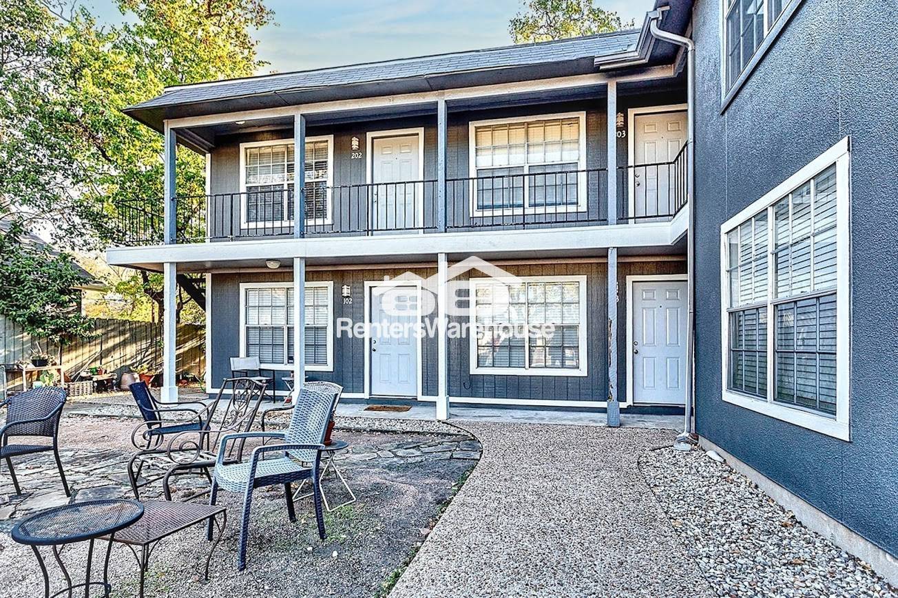 Austin Condo: 4007 Avenue C