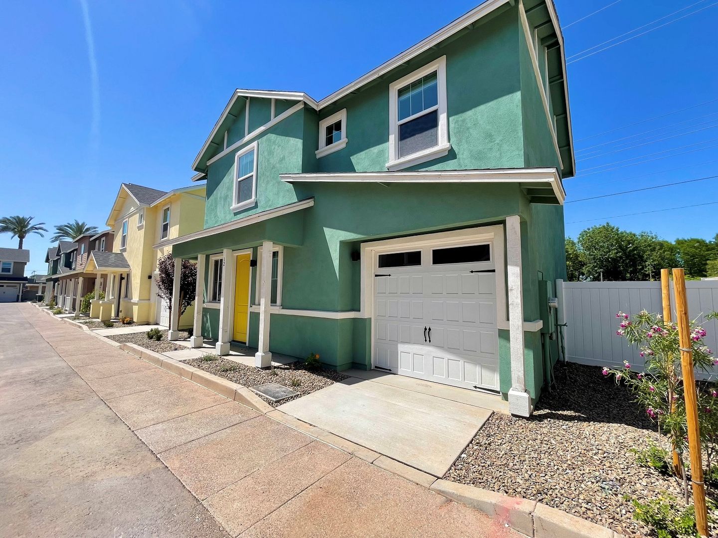 Phoenix Condo: 814 E Roma