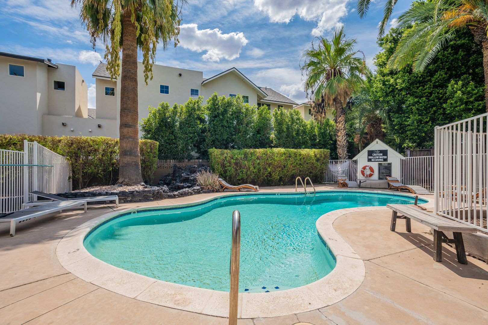 Phoenix Condo: 4025 N 40th St