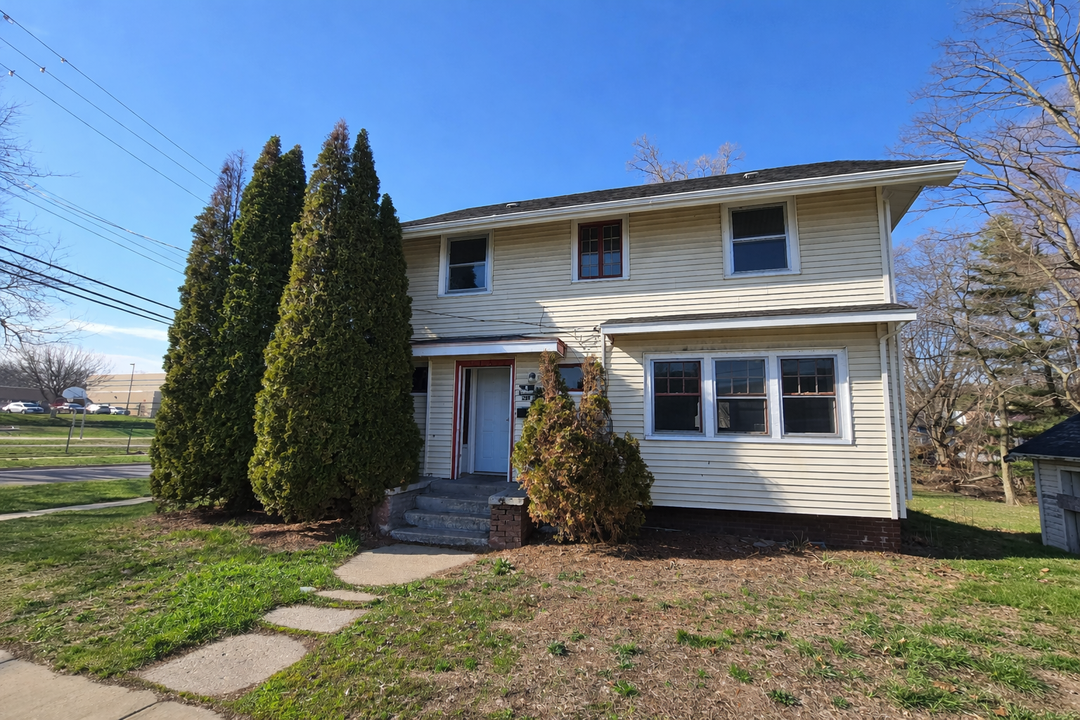 Rockford House: 201 N Independence Avenue-New