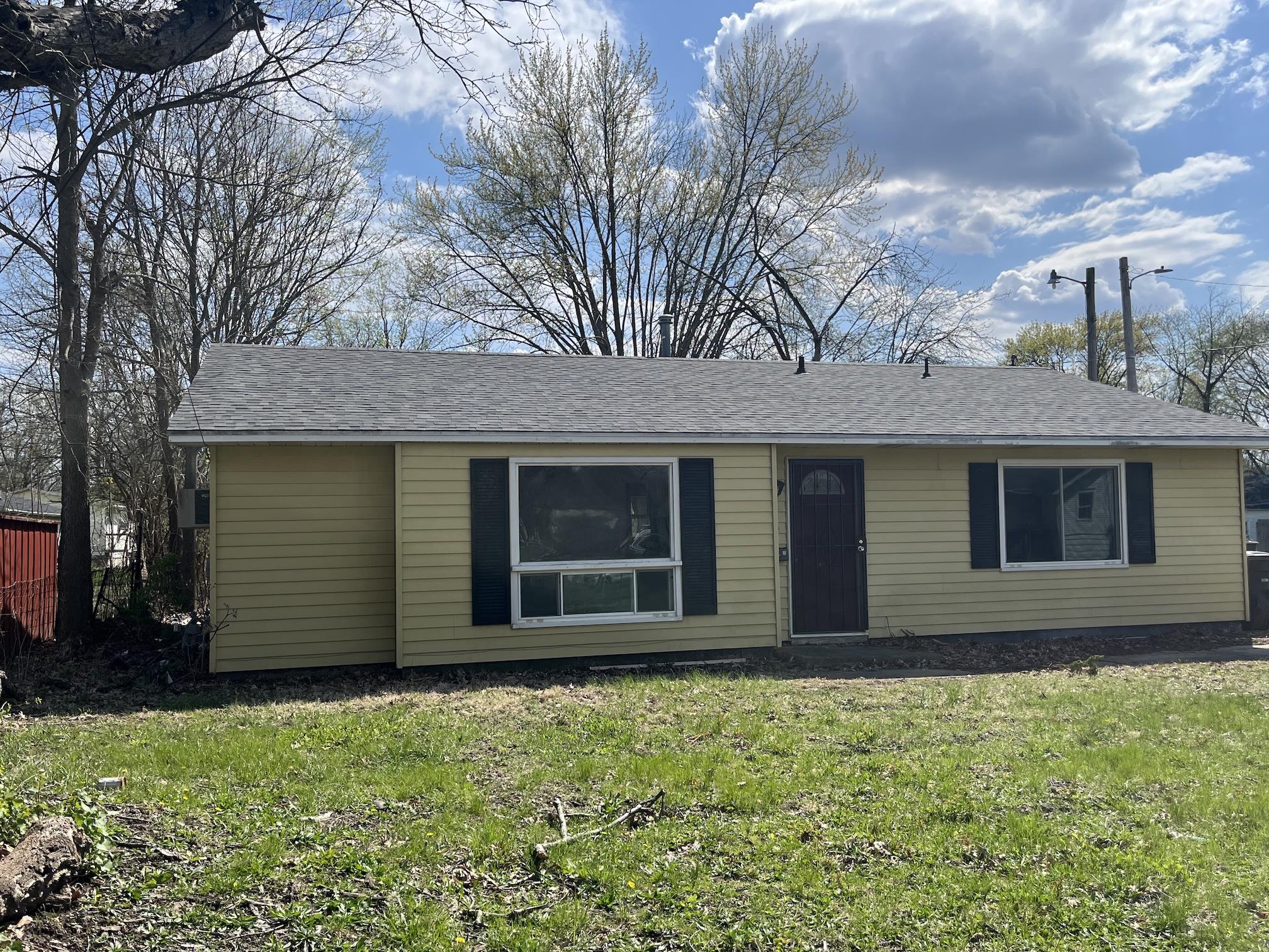 Danville House: 1306 Cleveland