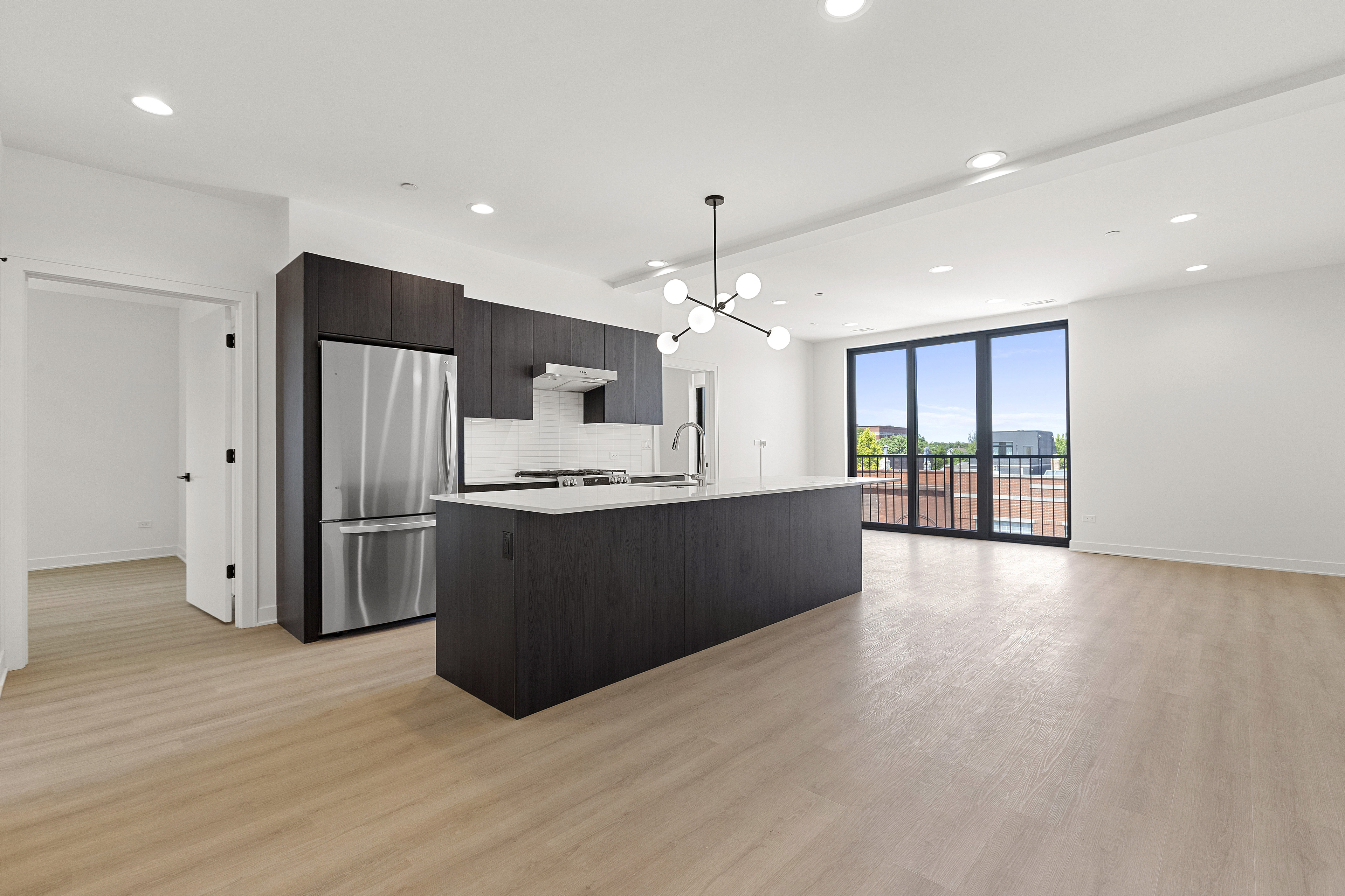 Chicago Condo: 1801 West Grand Avenue