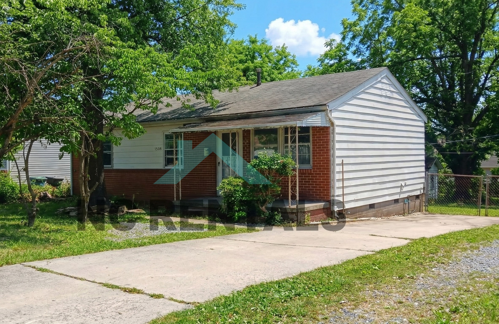 Greensboro House: 1508 18th St