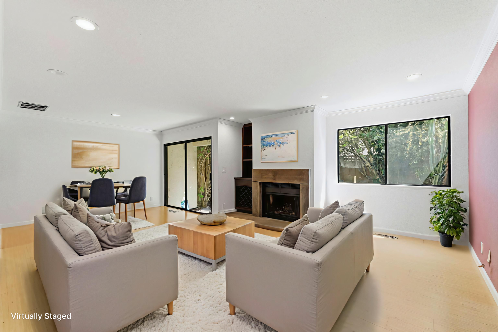 Santa Clara House: 2071 Holly Branch Ct