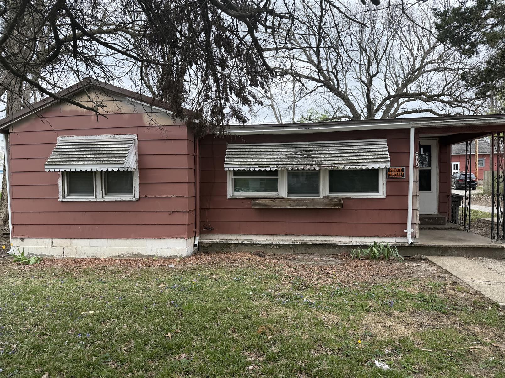 Danville House: 609 Martin