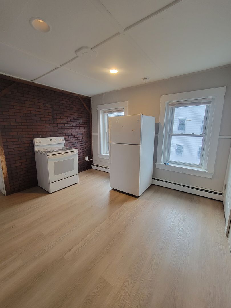 Haverhill Condo: 15 Broadway