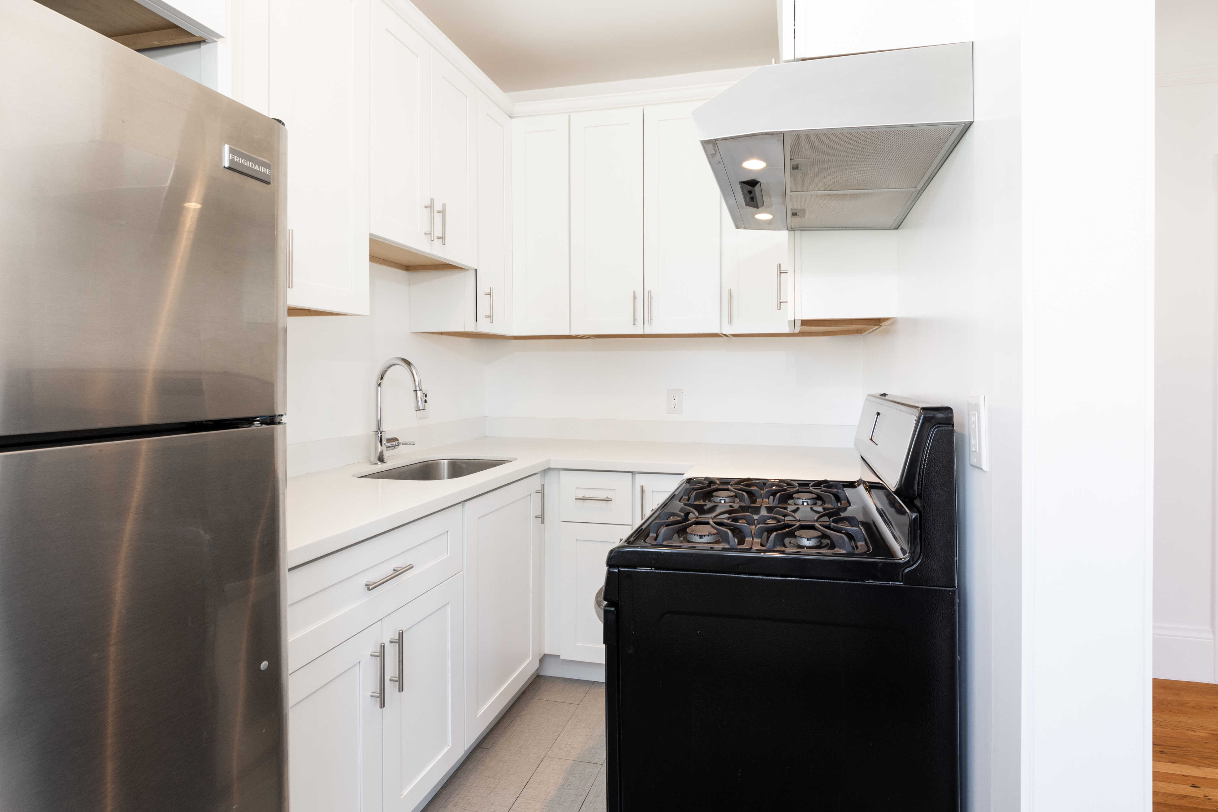 San Francisco Condo: 3017 22nd St