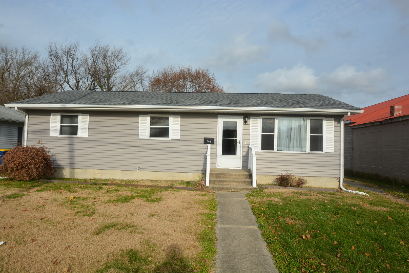 Smyrna House: 206 North Main Street