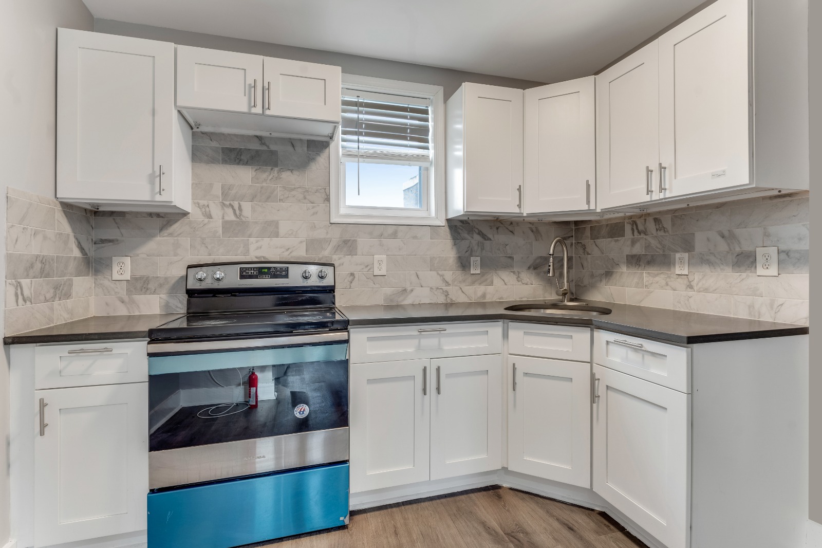 Philadelphia Townhome: 304 E Ontario