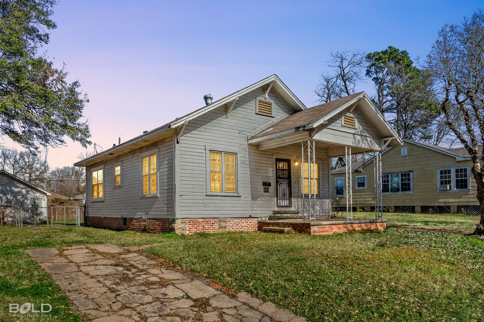 Shreveport House: 3140-A Judson Street