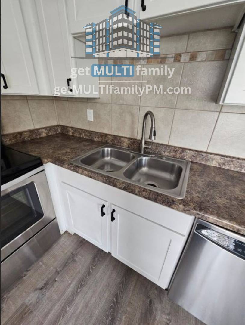 Tempe Apartment: 1925 E Hayden Ln