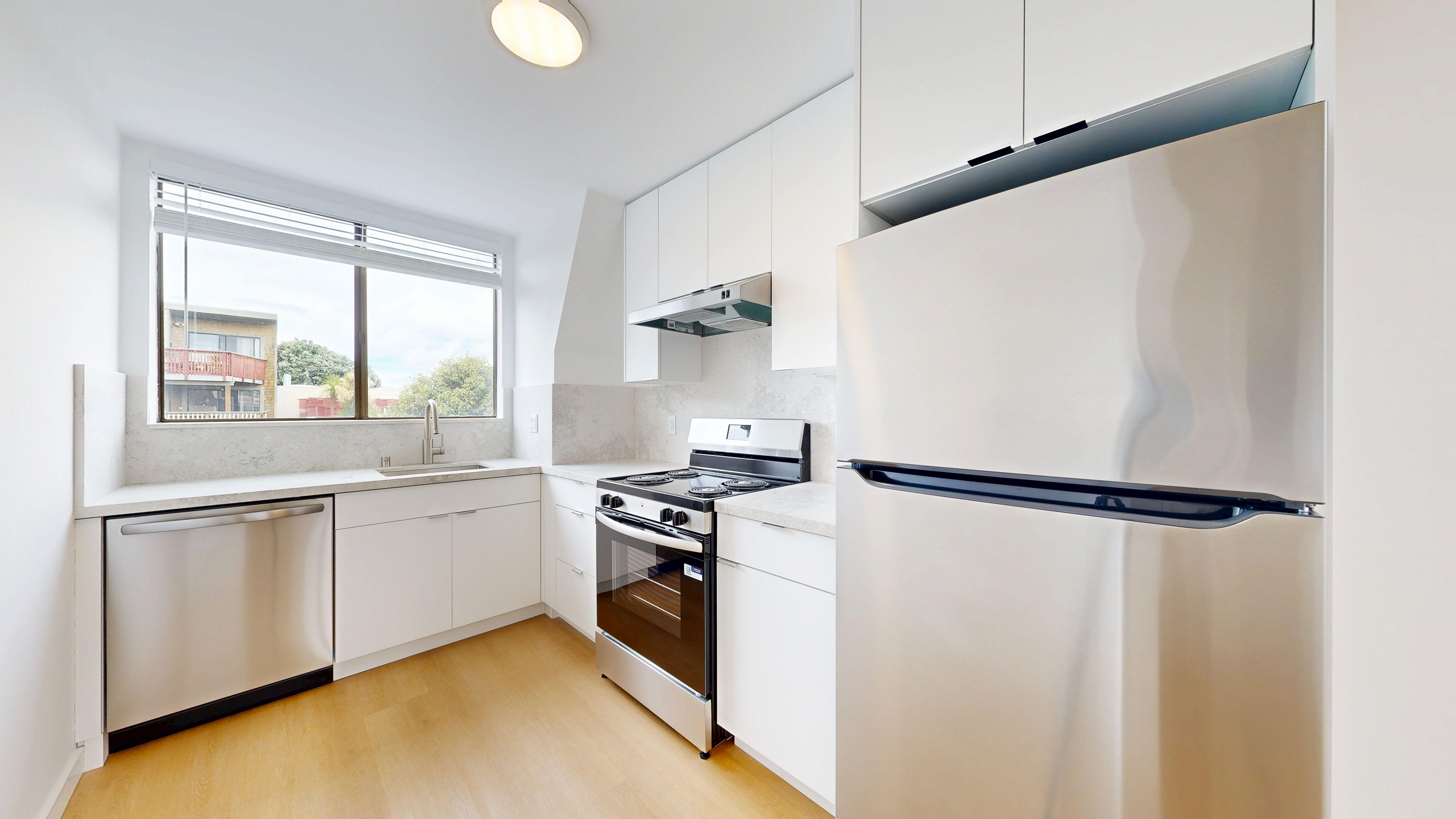 San Francisco Condo: 2035 Castro St