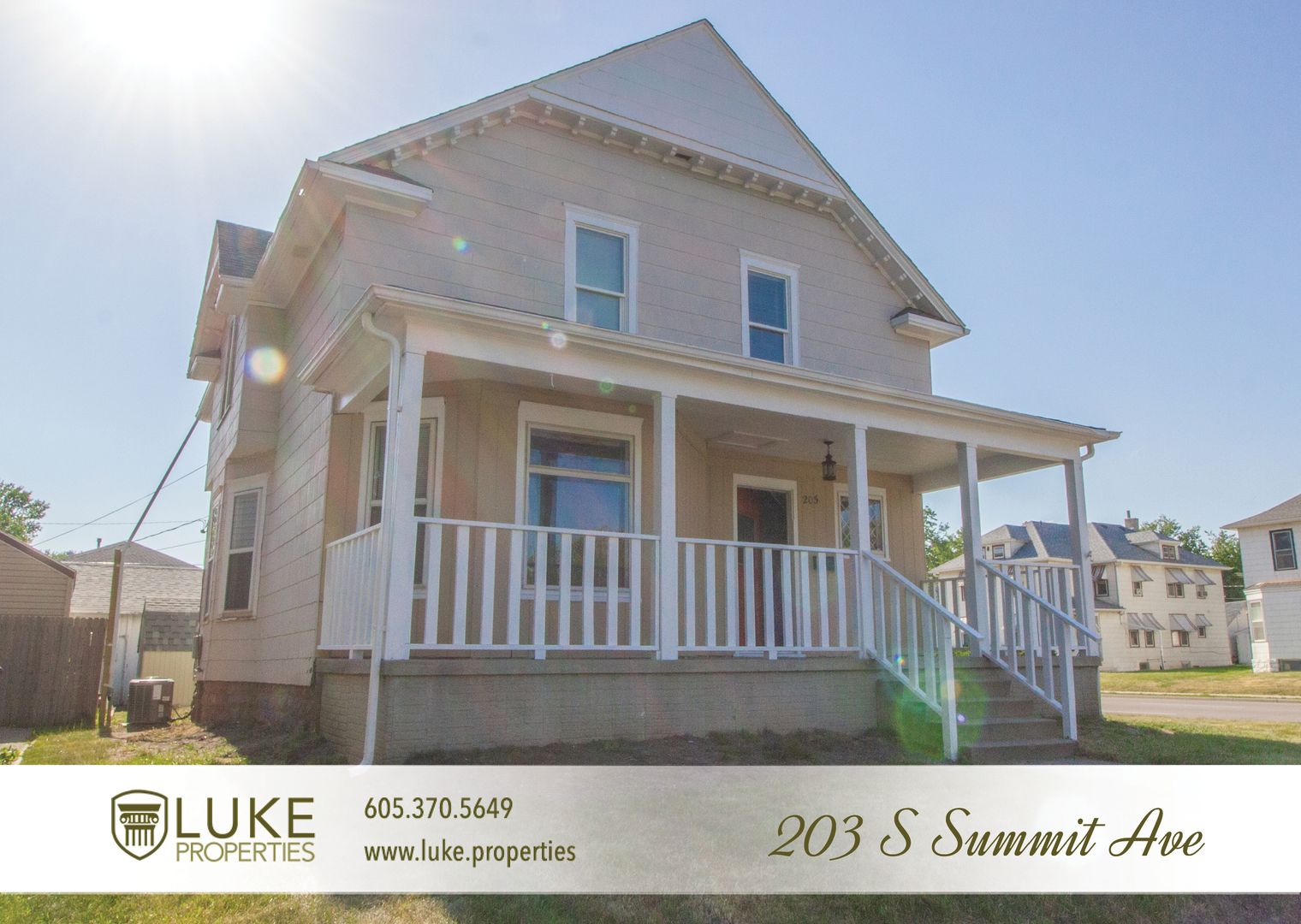 Sioux Falls House: 203 S Summit Ave