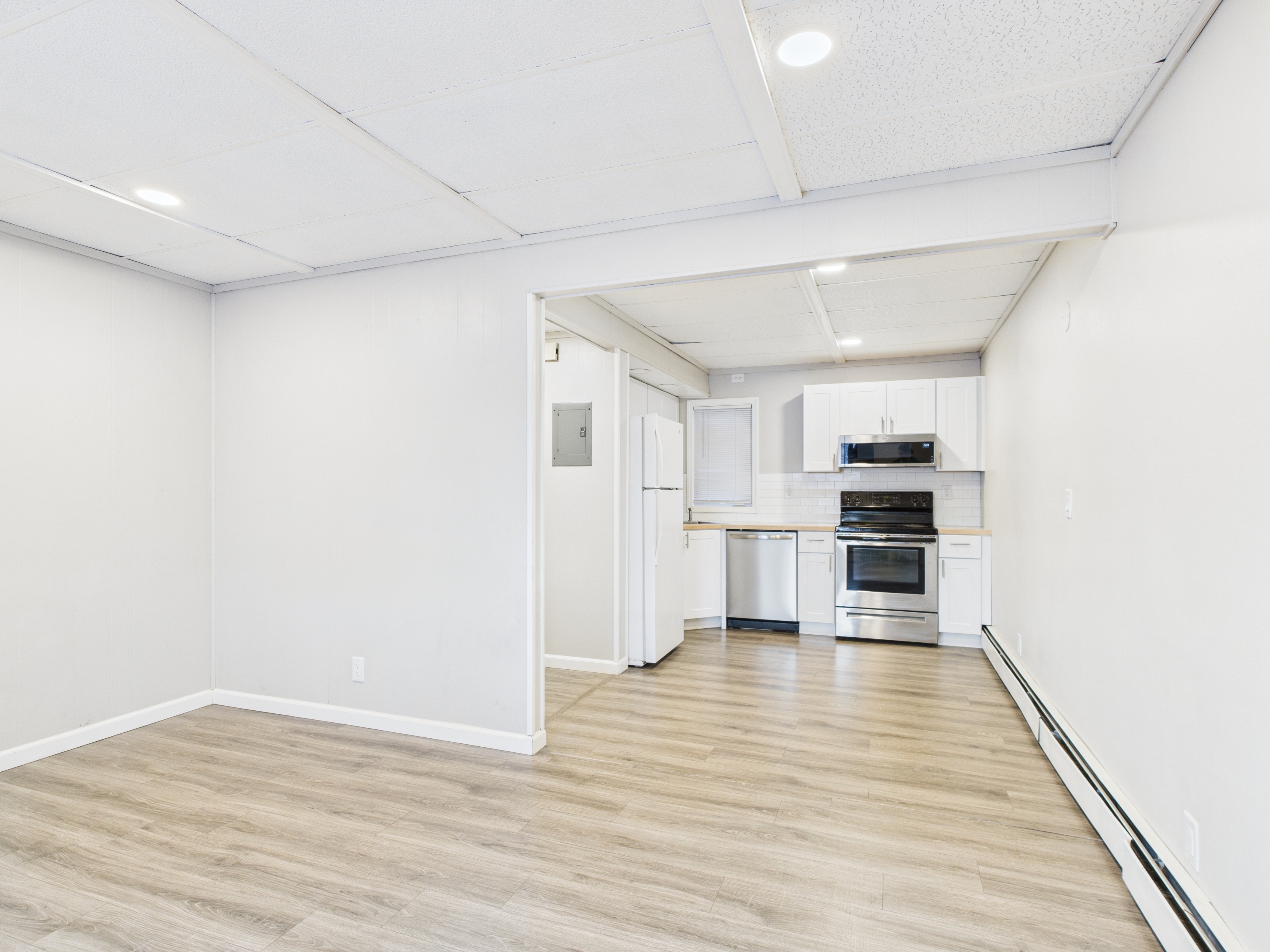 North Pole Condo: 246 E 7th Ave