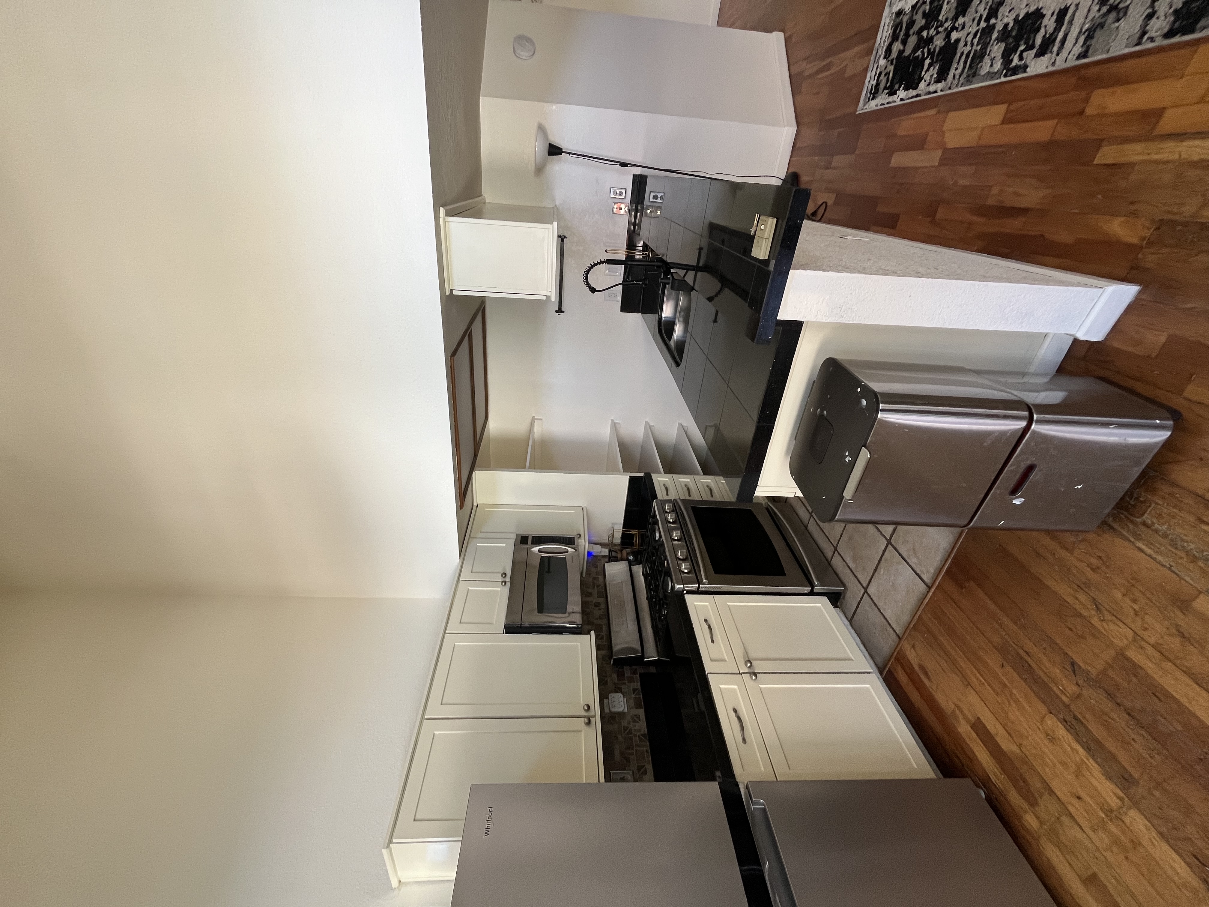 Van Nuys Condo: 15946 Vanowen St.