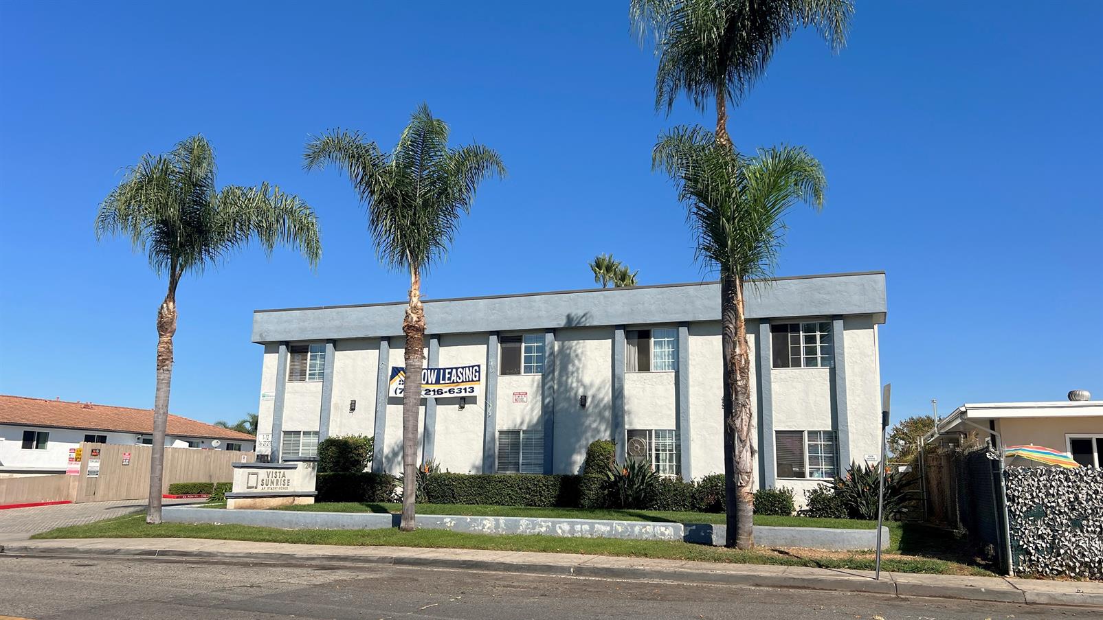 Vista Apartment: 240 Nevada Ave