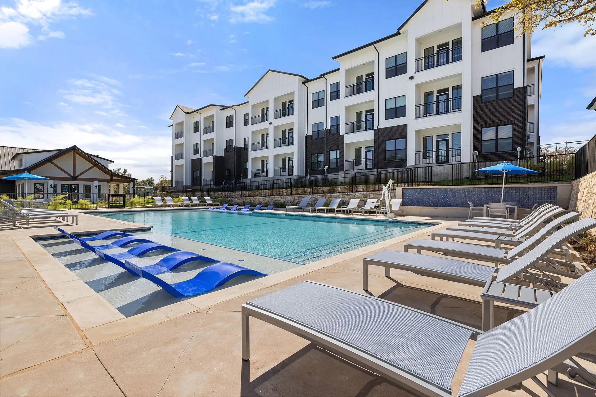 Austin Condo: 11206 N FM 620