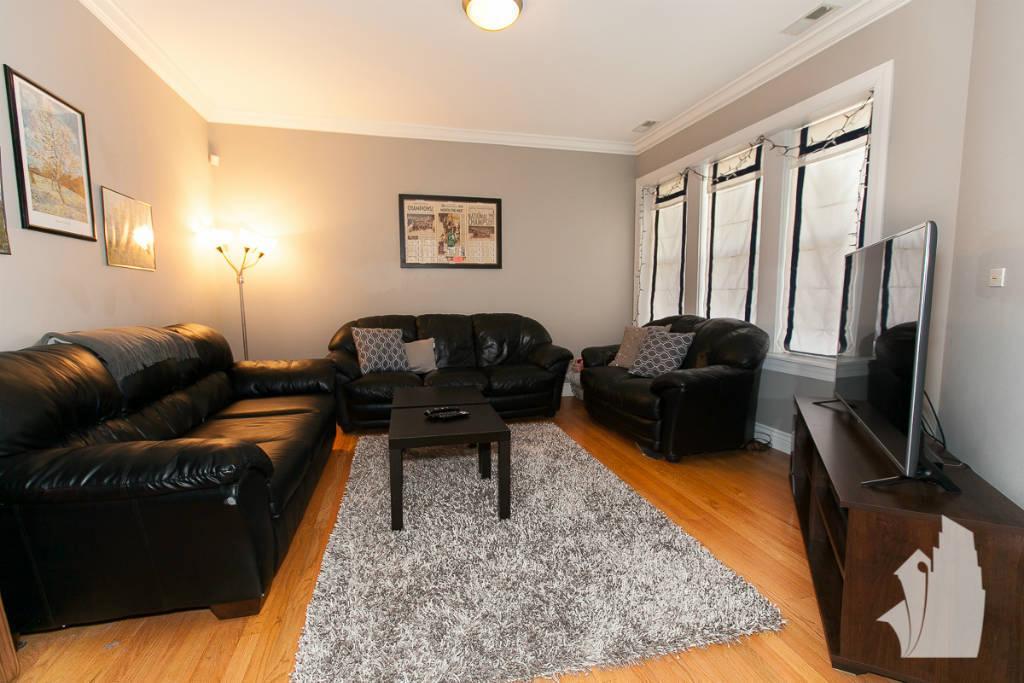 Chicago Condo: 4865 North Hermitage Avenue