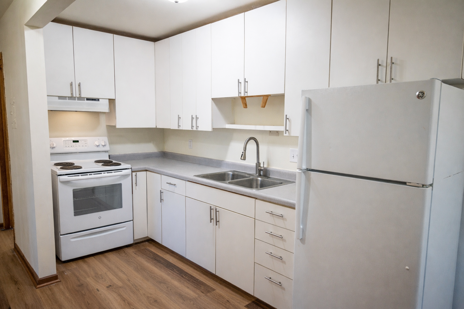 Madison Apartment: 1001 GILBERT Rd