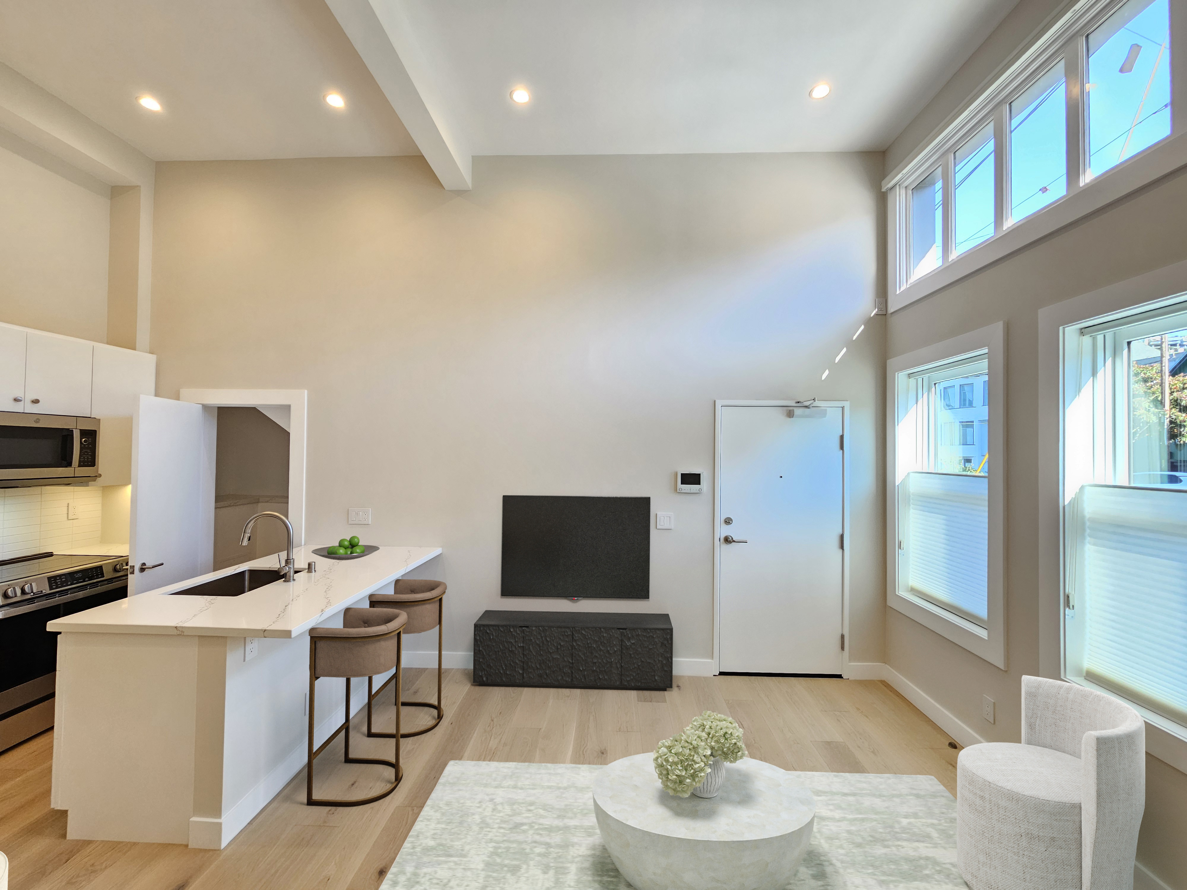 San Francisco Condo: 446 Kirkham St.