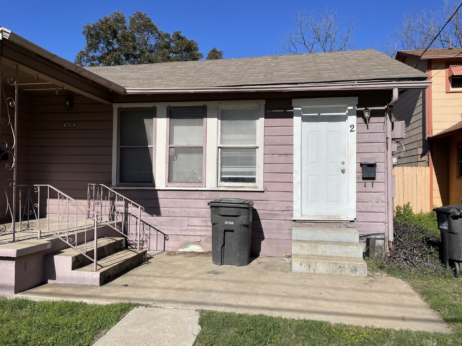 San Antonio Condo: 859 Steves Ave