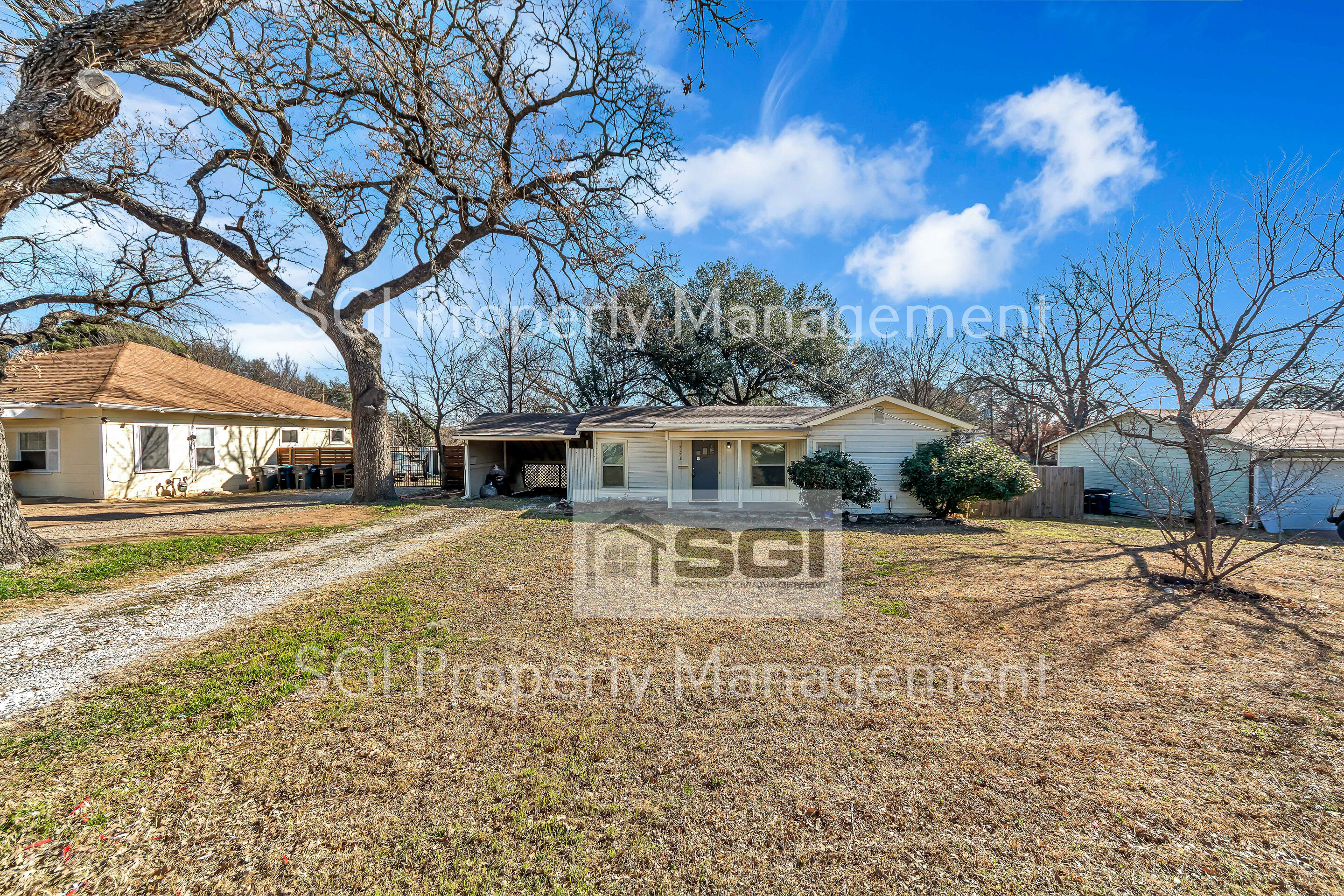 Fort Worth House: 2721 Janice Ln