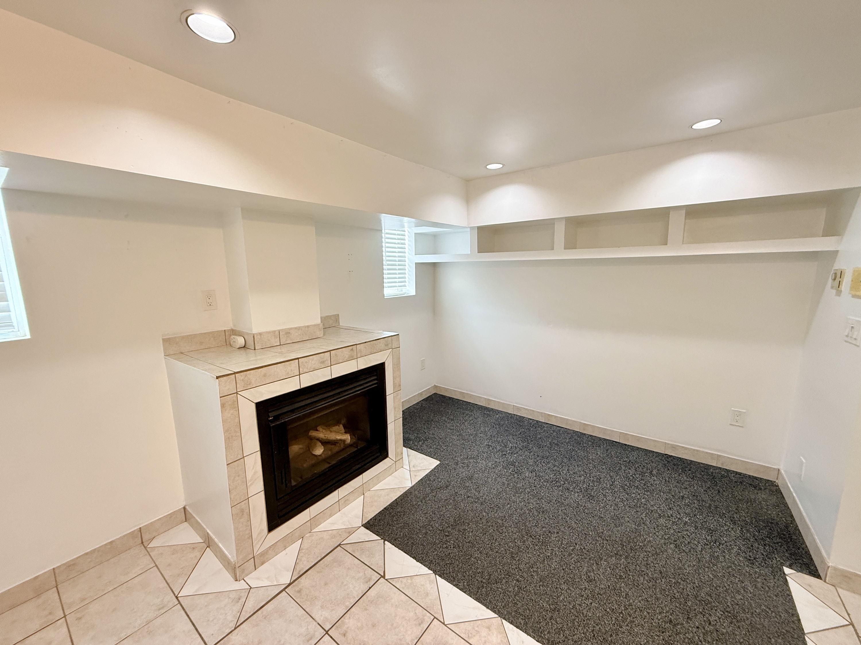 Windsor Condo: 1178 Lincoln Rd