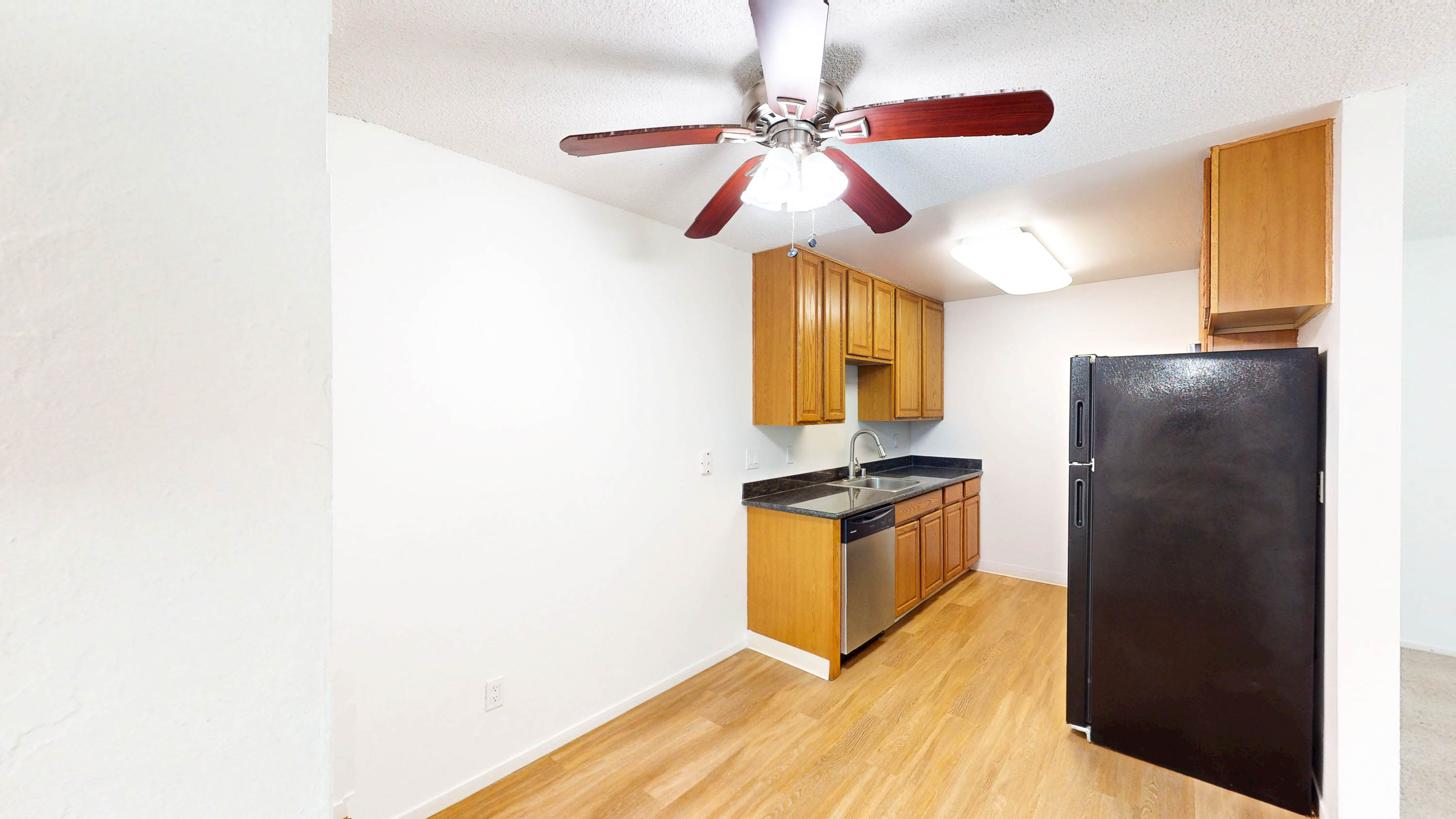 Novato Condo: 412 Alameda Del Prado