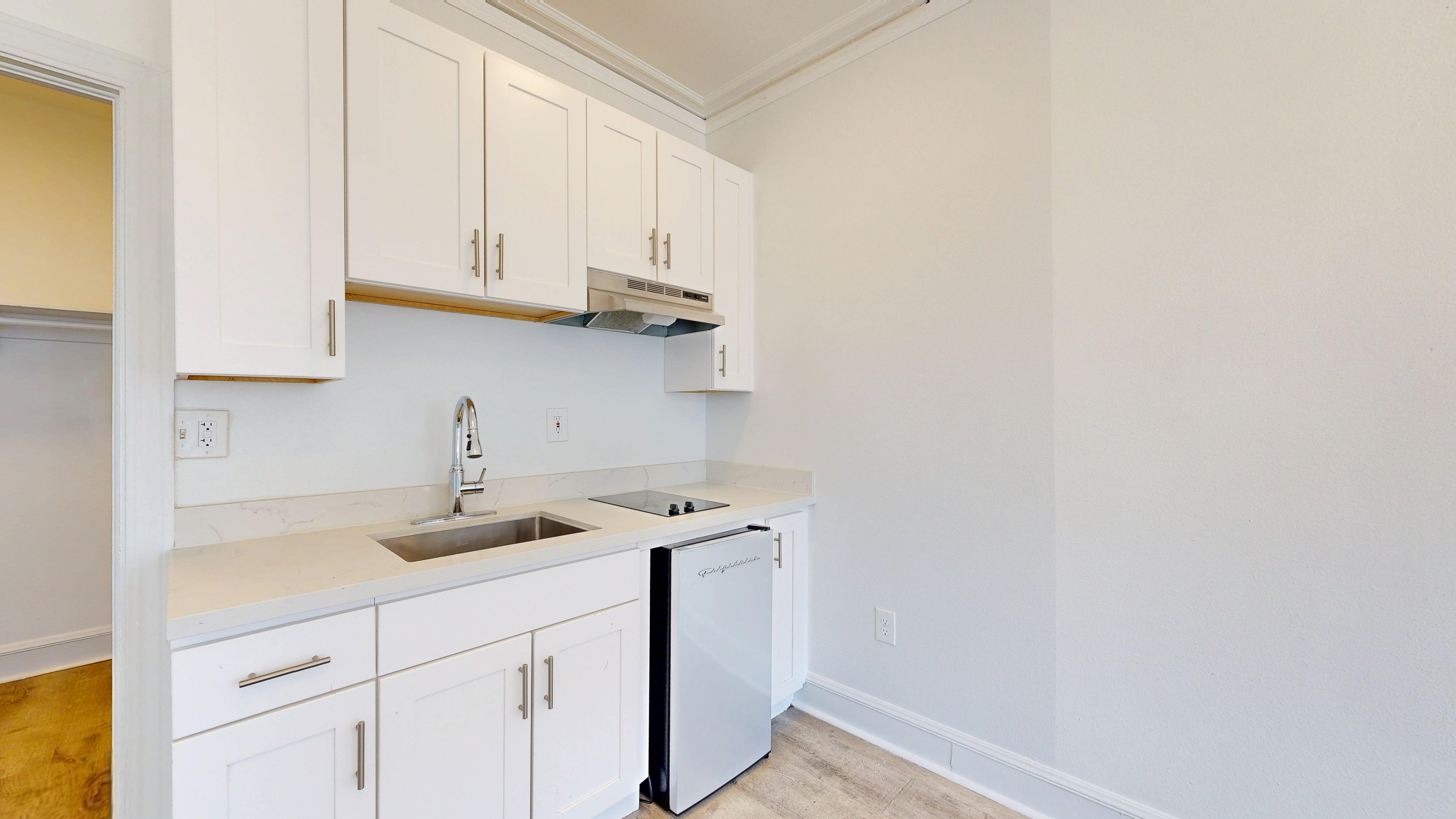 San Francisco Condo: 727 Ellis St