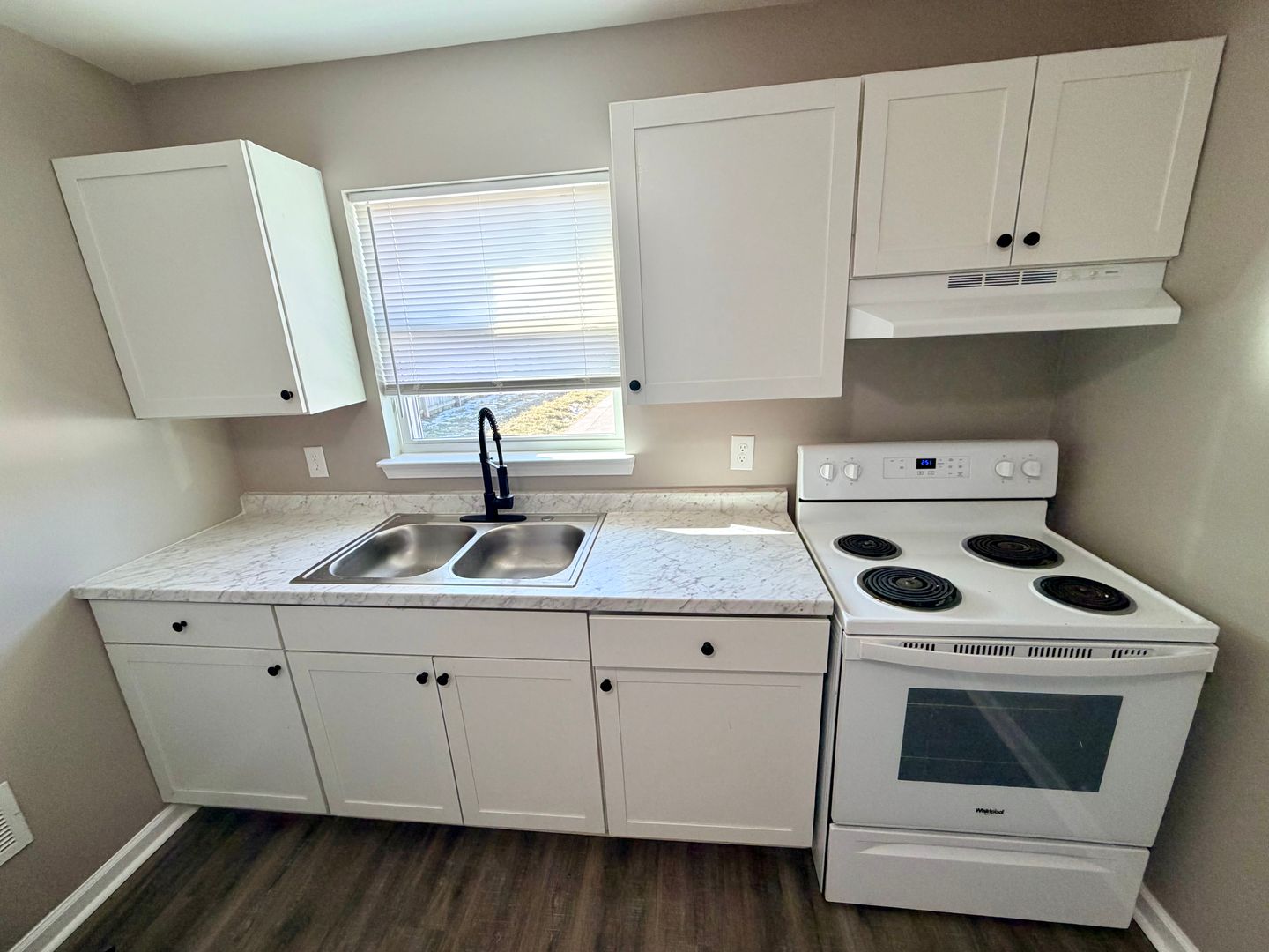 Lexington Condo: 1665 Maywick View Lane -