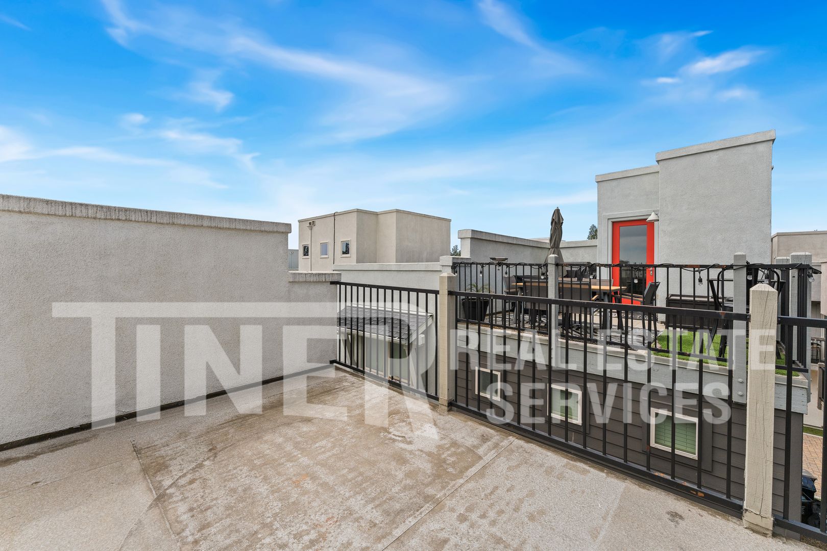 Sacramento House: 266 Box Lane