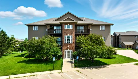 North Liberty Condo: 560 Penn Court