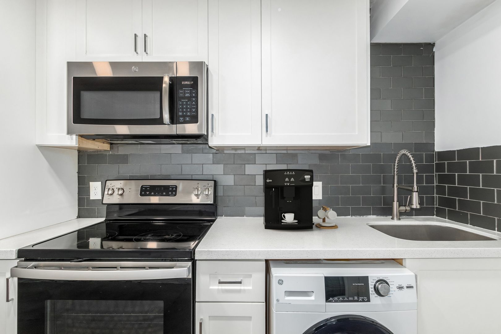 Phoenix Condo: 328 E. Willetta Street