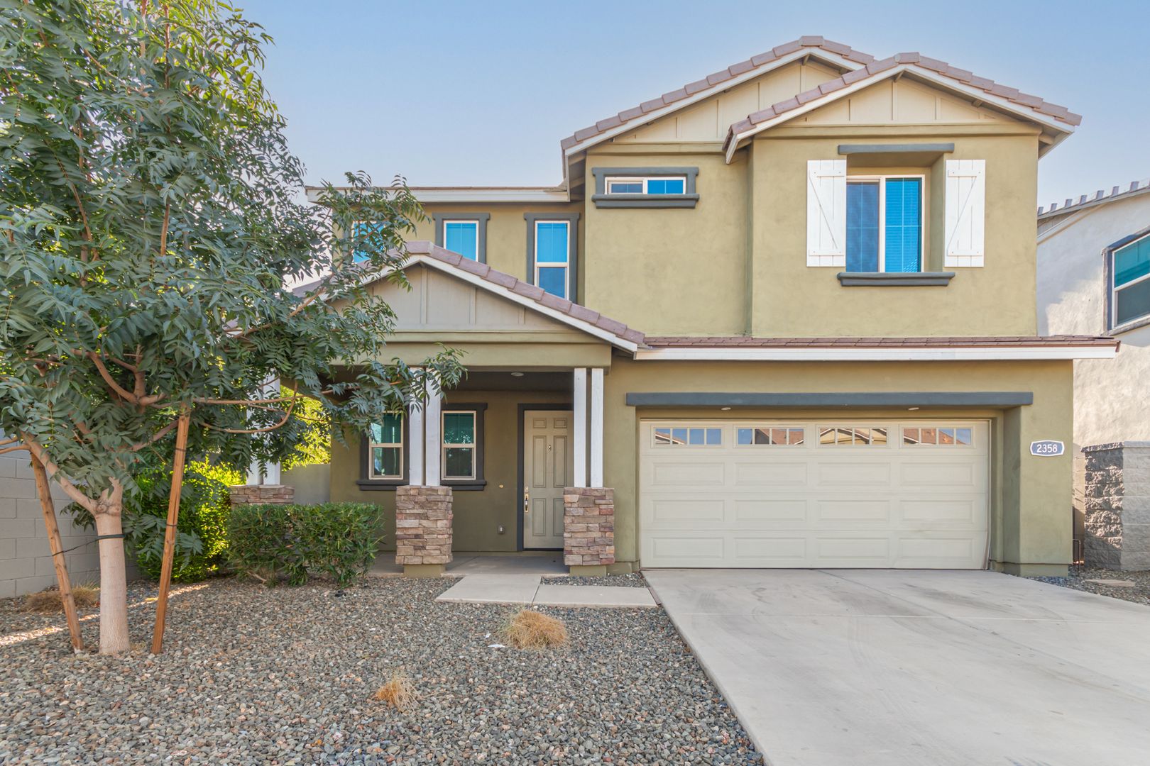 Mesa Condo: 2327 S Wycliff Cir