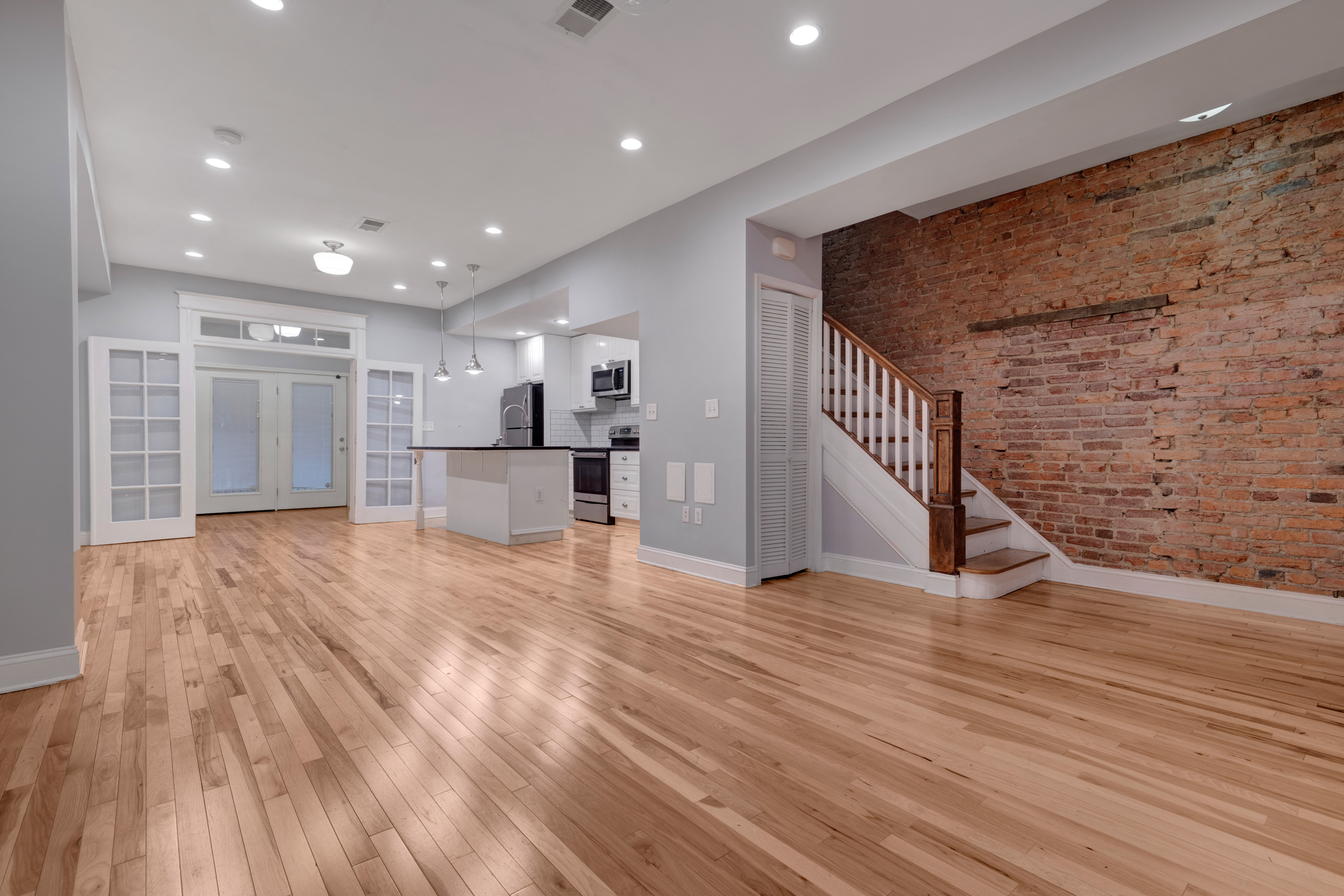 Washington House: 1112 4th St NE