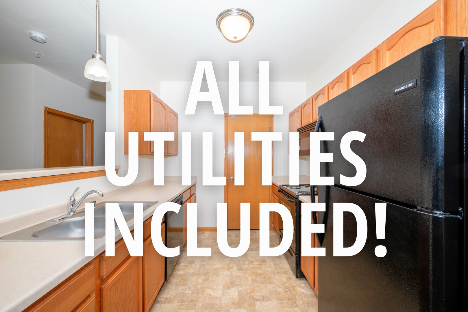 Baraboo Apartment: 915 Ellis Ave